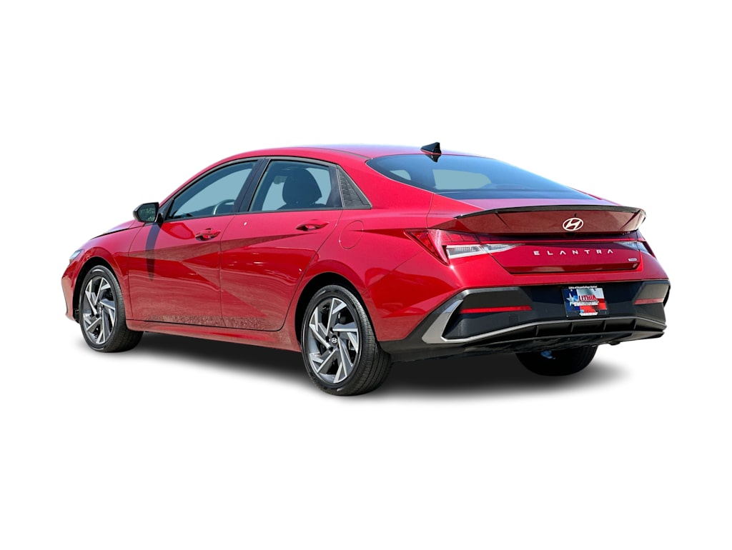 Thumbnail: 2025 Hyundai Elantra - 4