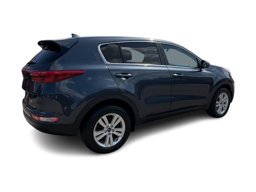 Thumbnail: 2017 Kia Sportage - 21
