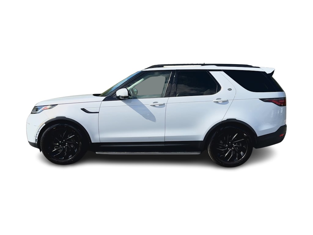 Thumbnail: 2023 Land Rover Discovery - 3