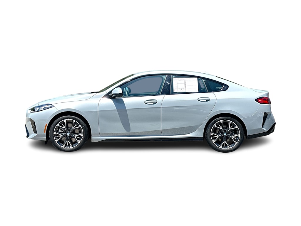 Thumbnail: 2025 BMW 2 Series - 25
