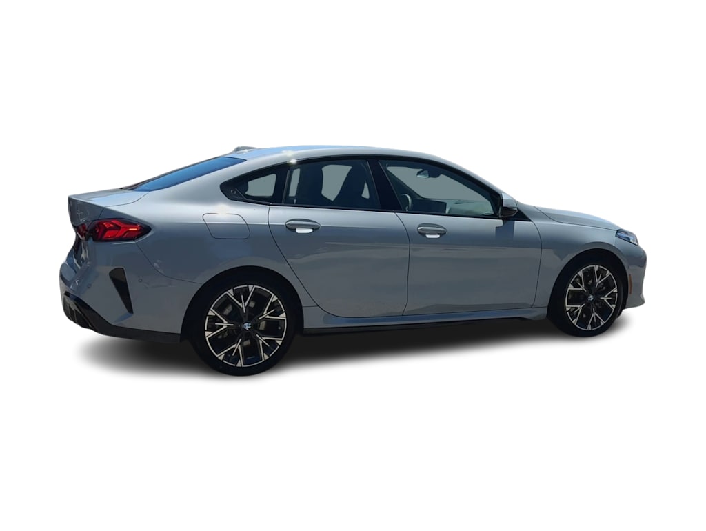 Thumbnail: 2025 BMW 2 Series - 23