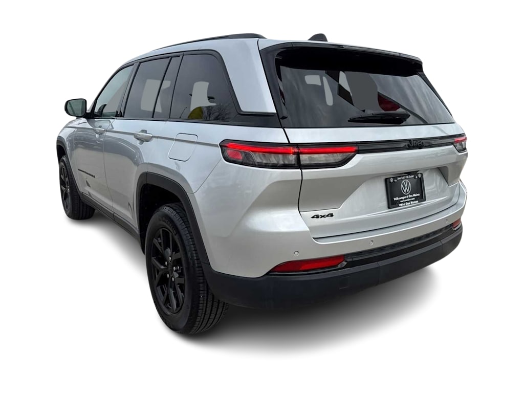 Thumbnail: 2025 Jeep Grand Cherokee - 4