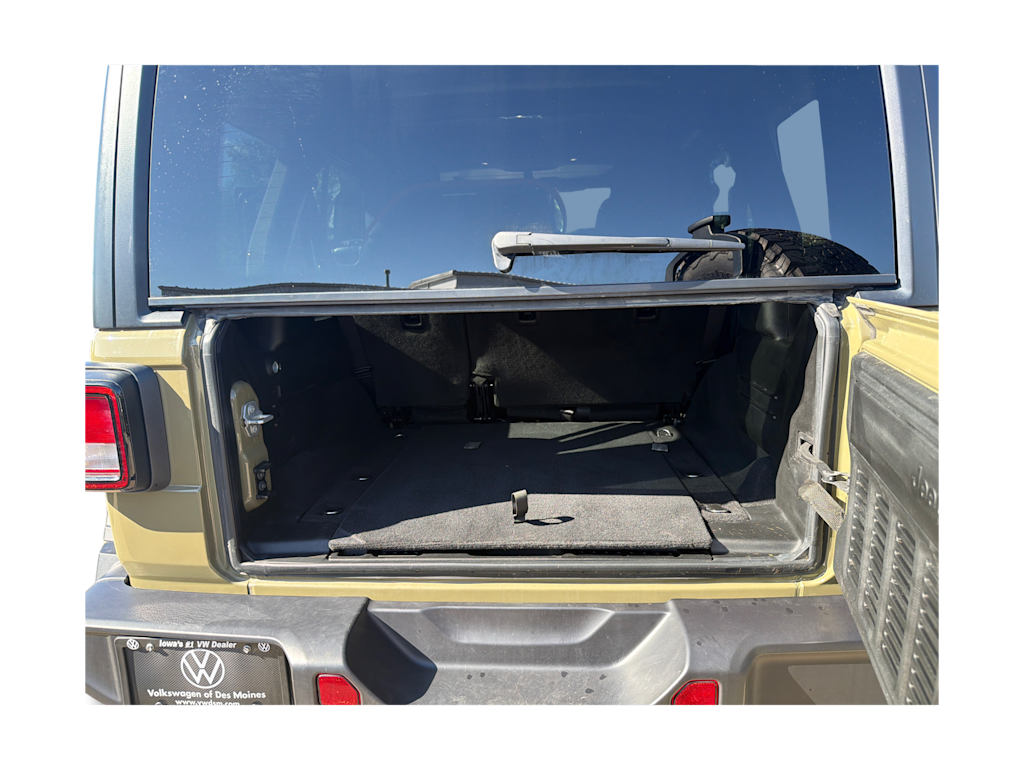 Thumbnail: 2025 Jeep Wrangler - 17