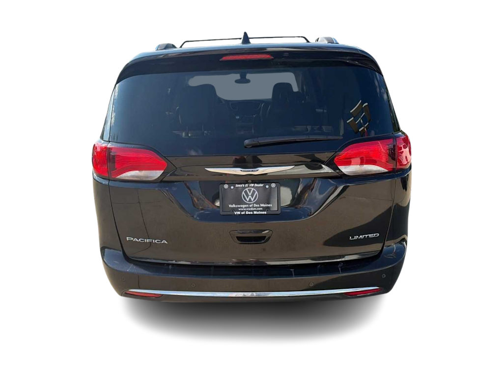 Thumbnail: 2020 Chrysler Pacifica - 5