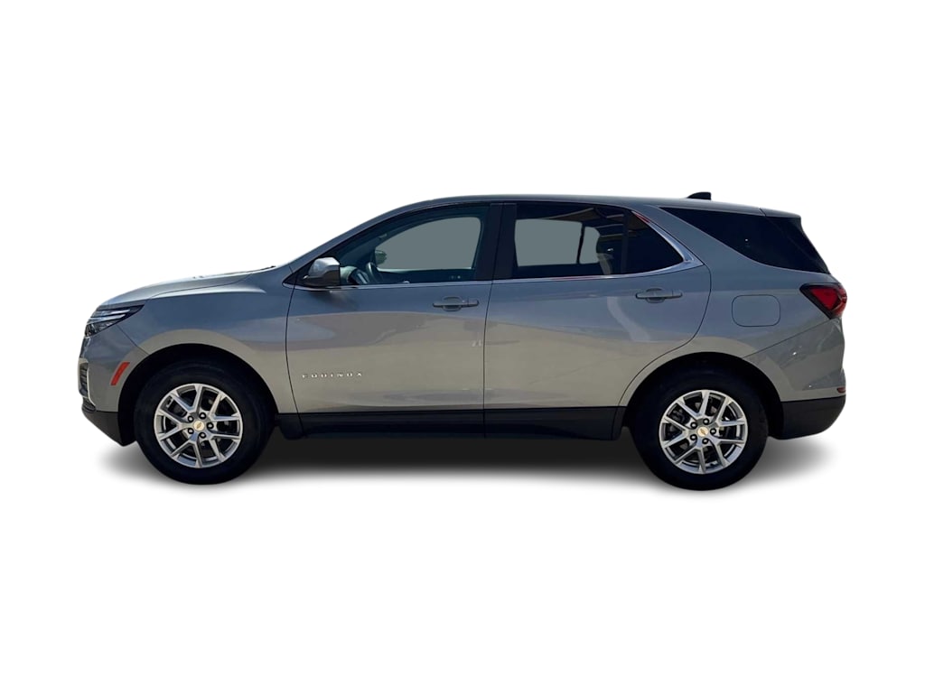 Thumbnail: 2023 Chevrolet Equinox - 3