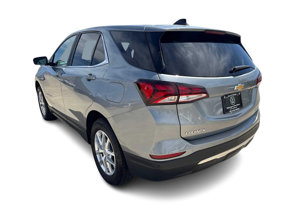 Thumbnail: 2023 Chevrolet Equinox - 4