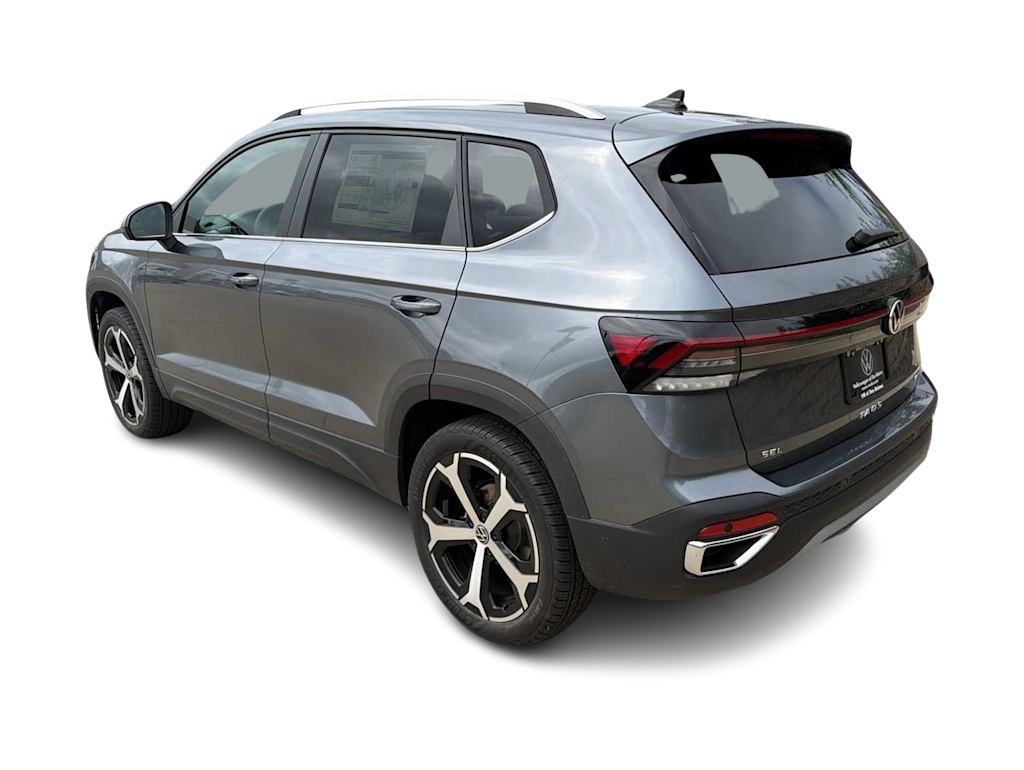 Thumbnail: 2027 Volkswagen Taos - 4