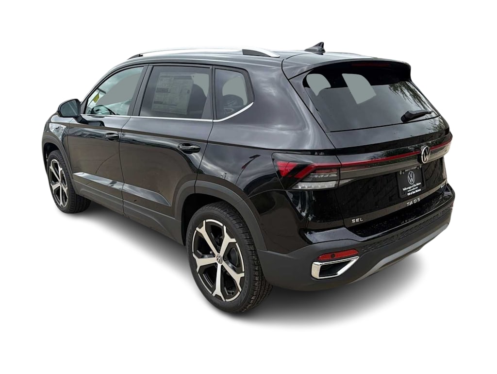 Thumbnail: 2027 Volkswagen Taos - 4