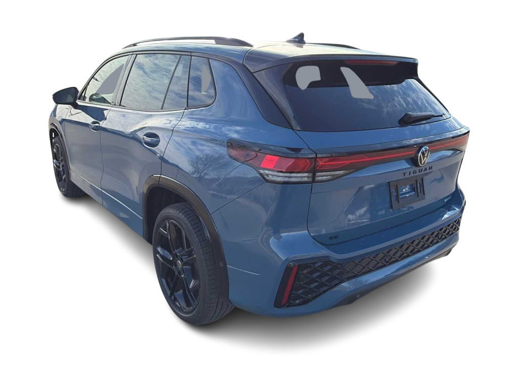 Thumbnail: 2026 Volkswagen Tiguan - 4