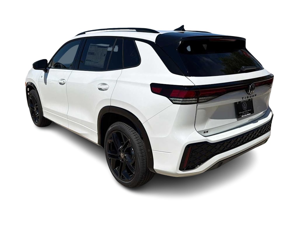 Thumbnail: 2026 Volkswagen Tiguan - 4