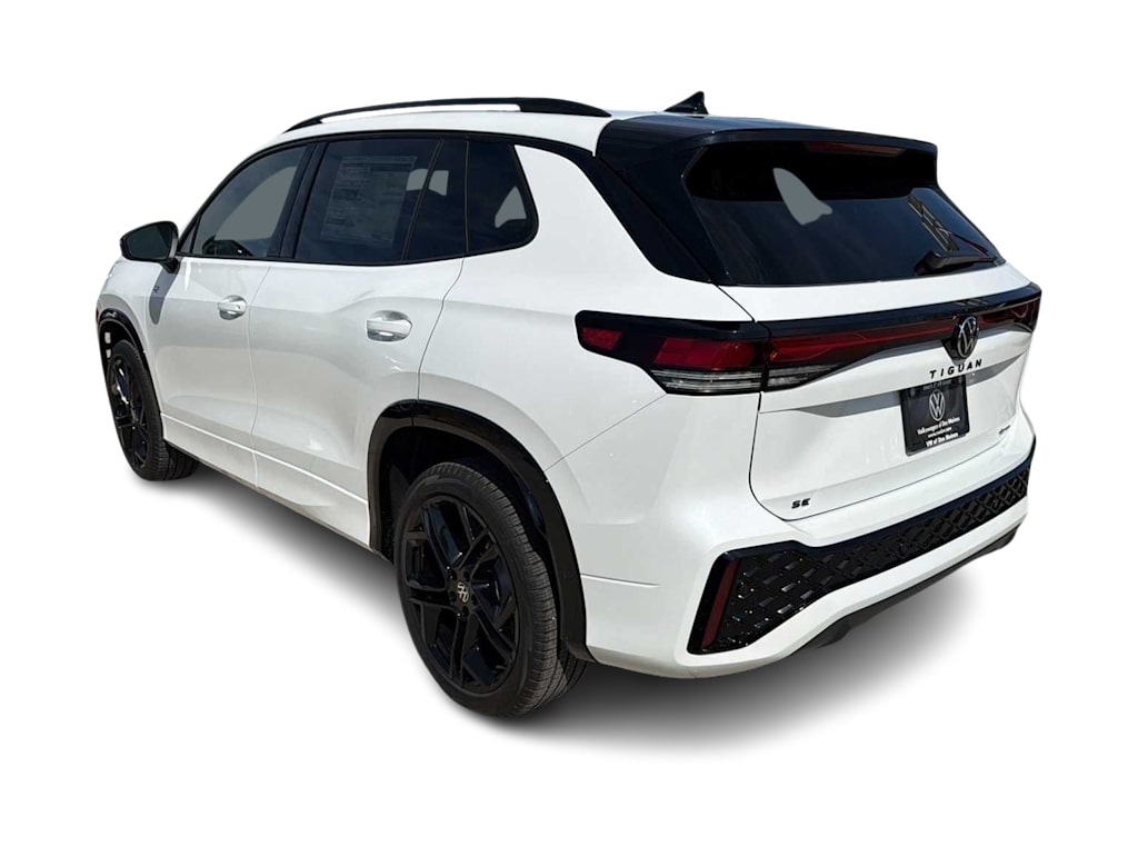 Thumbnail: 2026 Volkswagen Tiguan - 4
