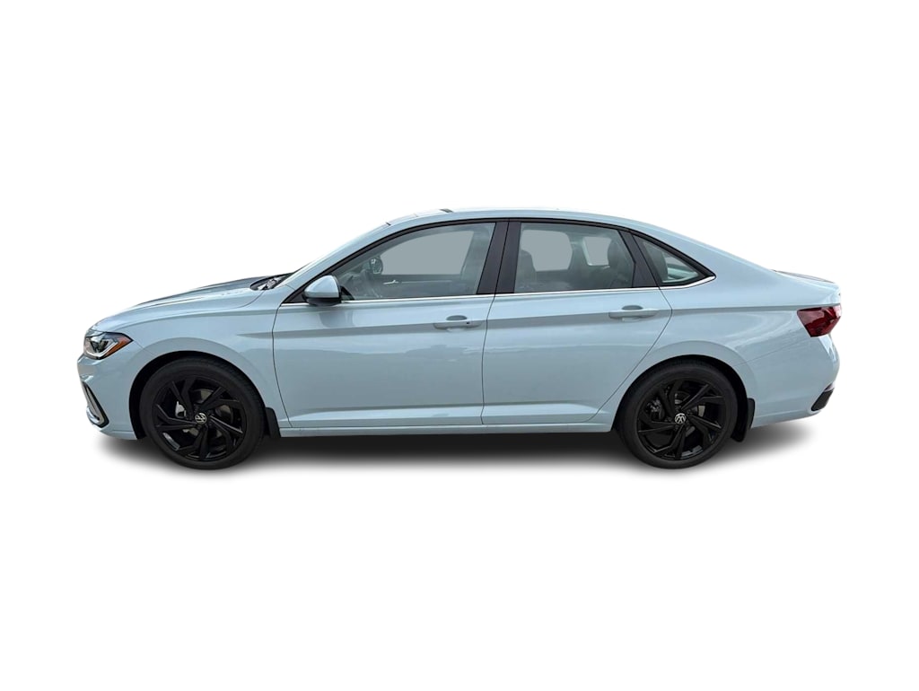 Thumbnail: 2026 Volkswagen Jetta - 3