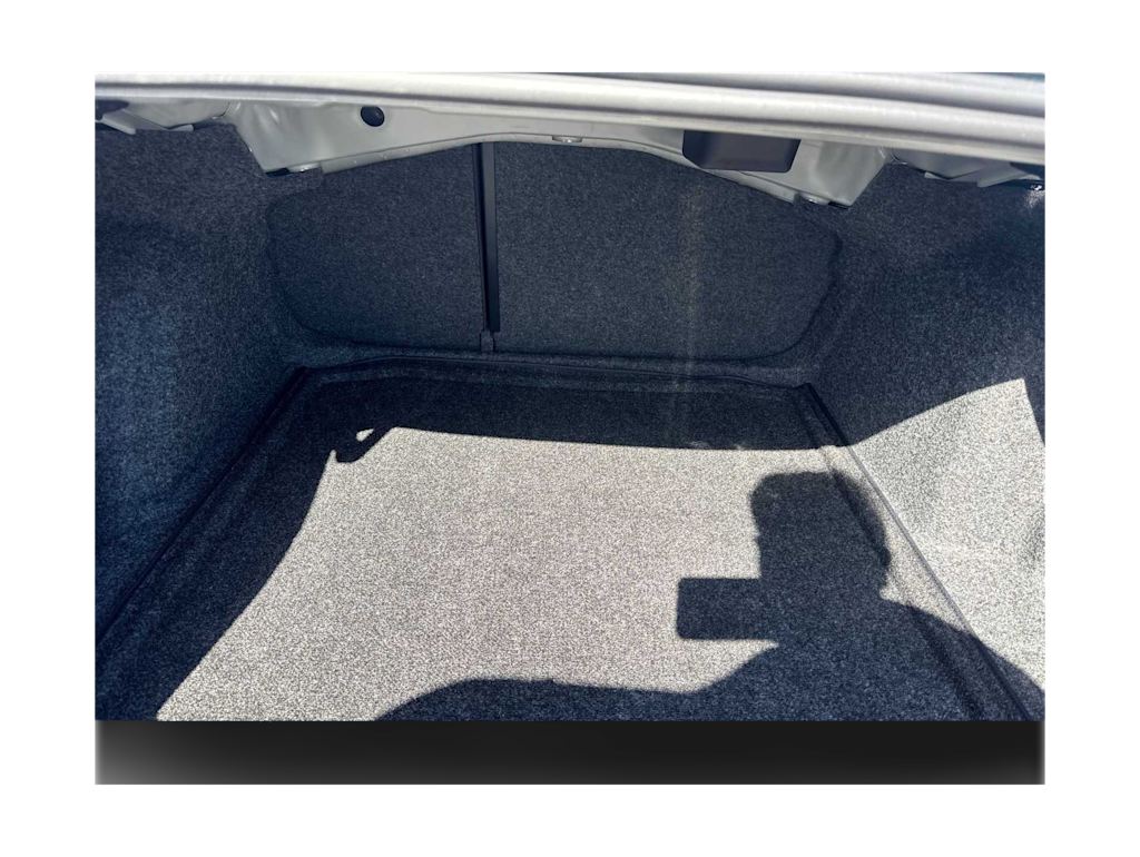 2026 Volkswagen Jetta SE - Photo 18