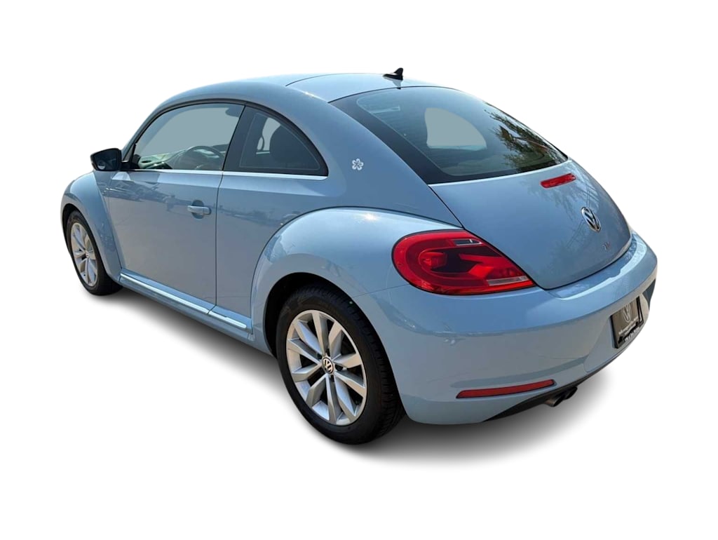 Thumbnail: 2014 Volkswagen Beetle - 4