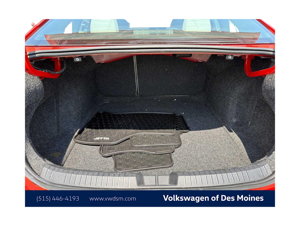 Thumbnail: 2019 Volkswagen Jetta - 17