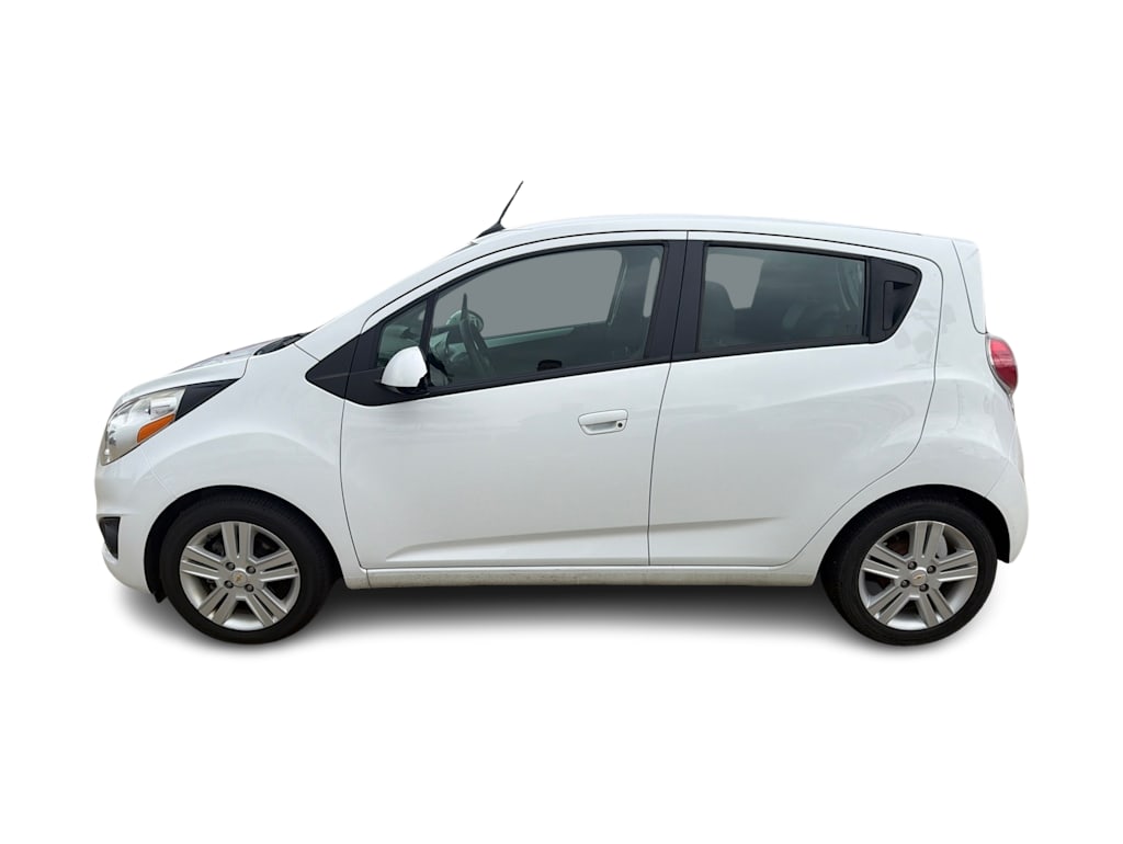 Thumbnail: 2013 Chevrolet Spark - 3