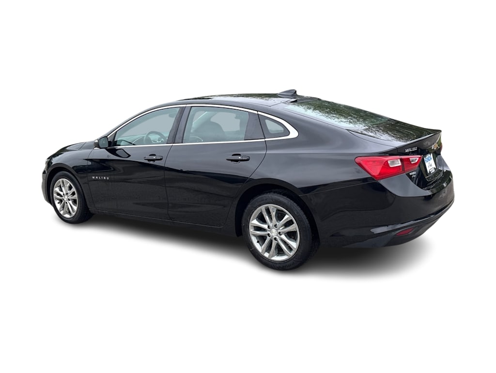 Thumbnail: 2018 Chevrolet Malibu - 3