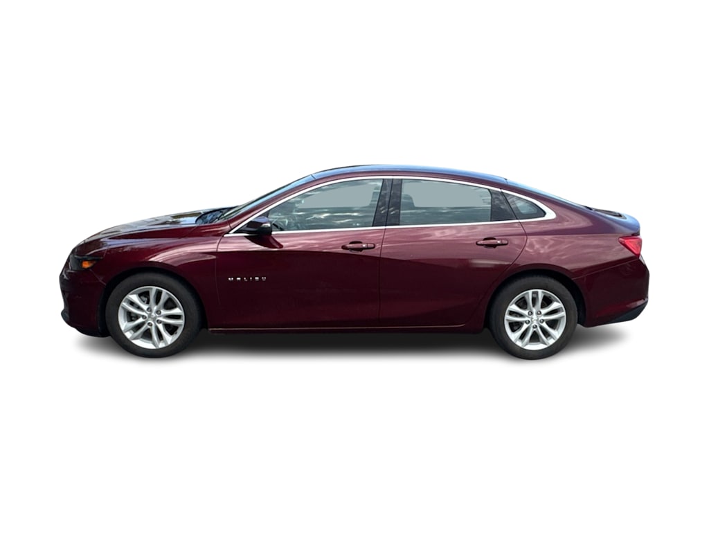Thumbnail: 2016 Chevrolet Malibu - 3