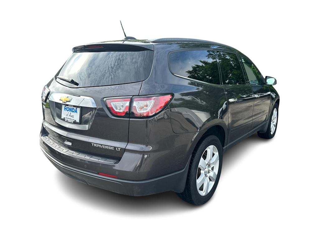 Thumbnail: 2016 Chevrolet Traverse - 12