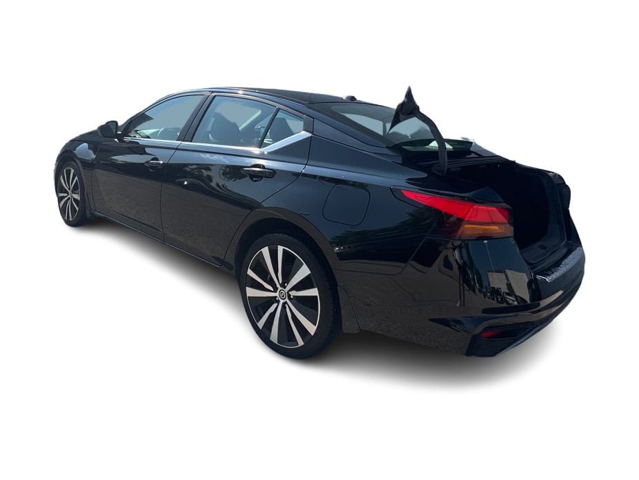 2020 Nissan Altima SR 18