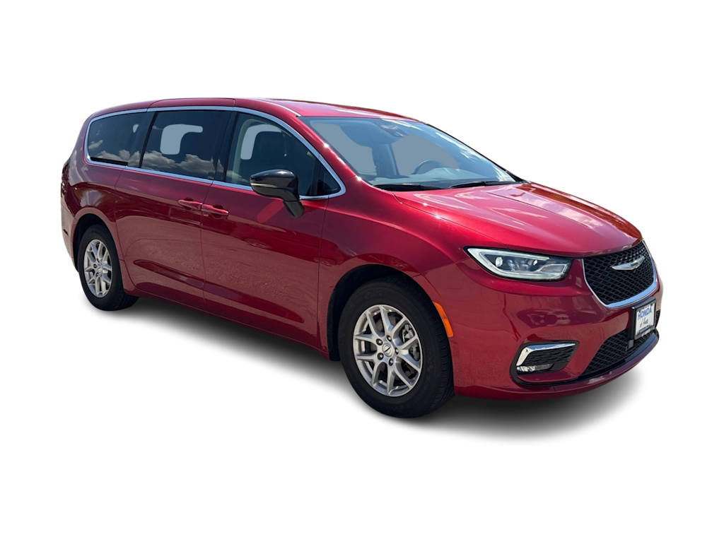 Thumbnail: 2024 Chrysler Pacifica - 10