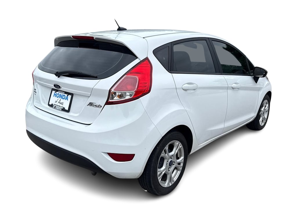 Thumbnail: 2015 Ford Fiesta - 17