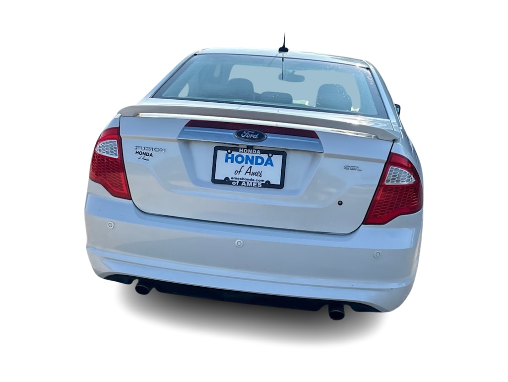 Thumbnail: 2010 Ford Fusion - 4
