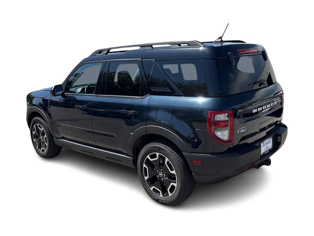 Thumbnail: 2022 Ford Bronco Sport - 4