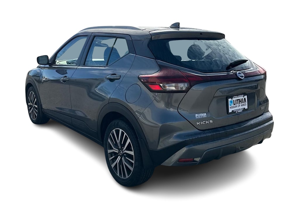 2021 Nissan Kicks SV 4