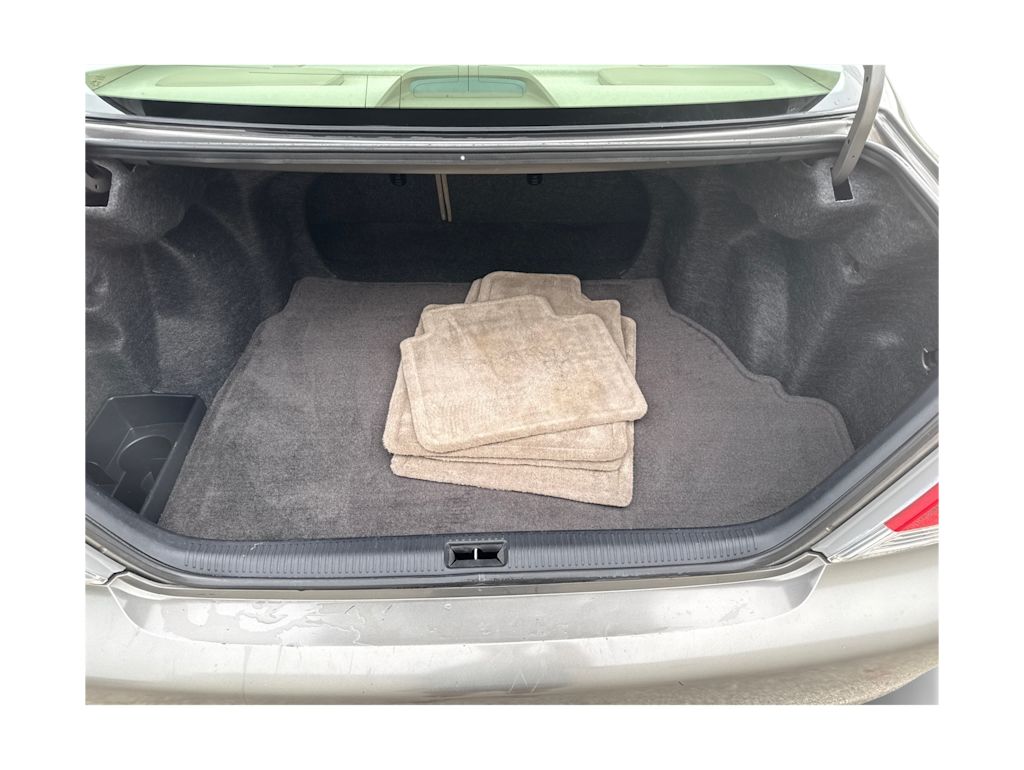 Thumbnail: 2005 Toyota Camry - 12