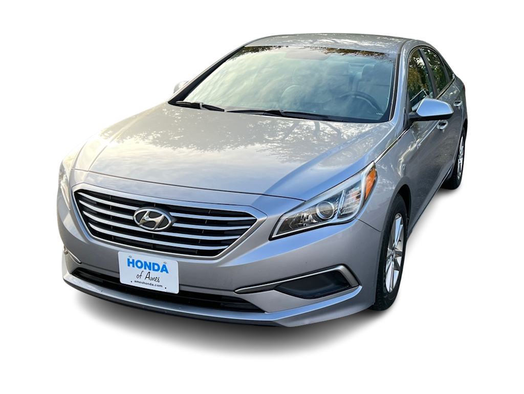 Used 2016 Hyundai Sonata SE with VIN 5NPE24AF0GH282521 for sale in Casper, WY