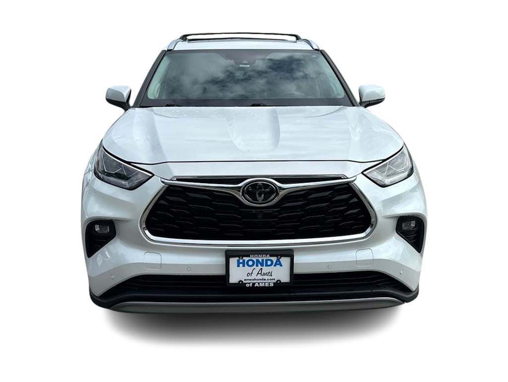 Thumbnail: 2022 Toyota Highlander - 6