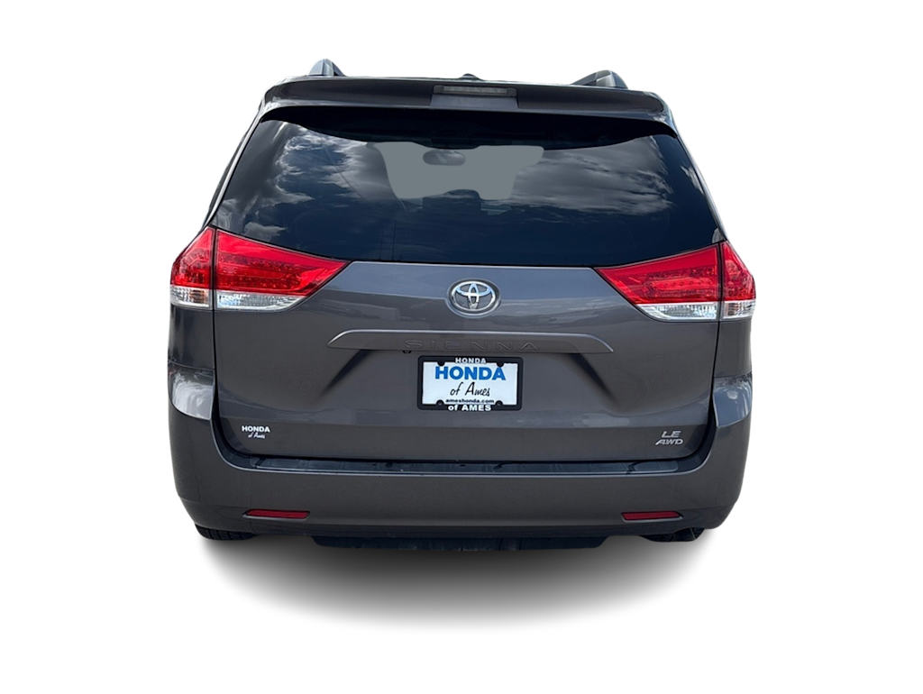 Thumbnail: 2013 Toyota Sienna - 5