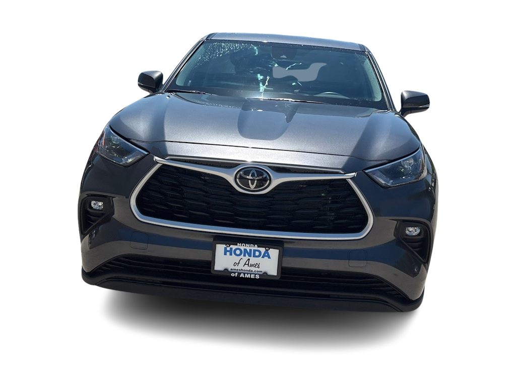 Thumbnail: 2023 Toyota Highlander - 4