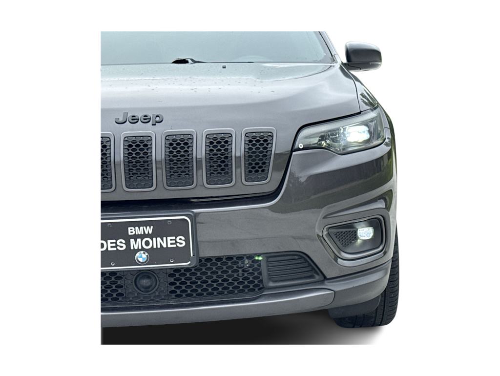 Thumbnail: 2021 Jeep Cherokee - 23