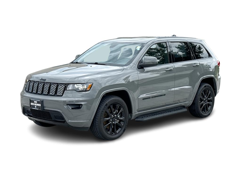 Thumbnail: 2022 Jeep Grand Cherokee - 21