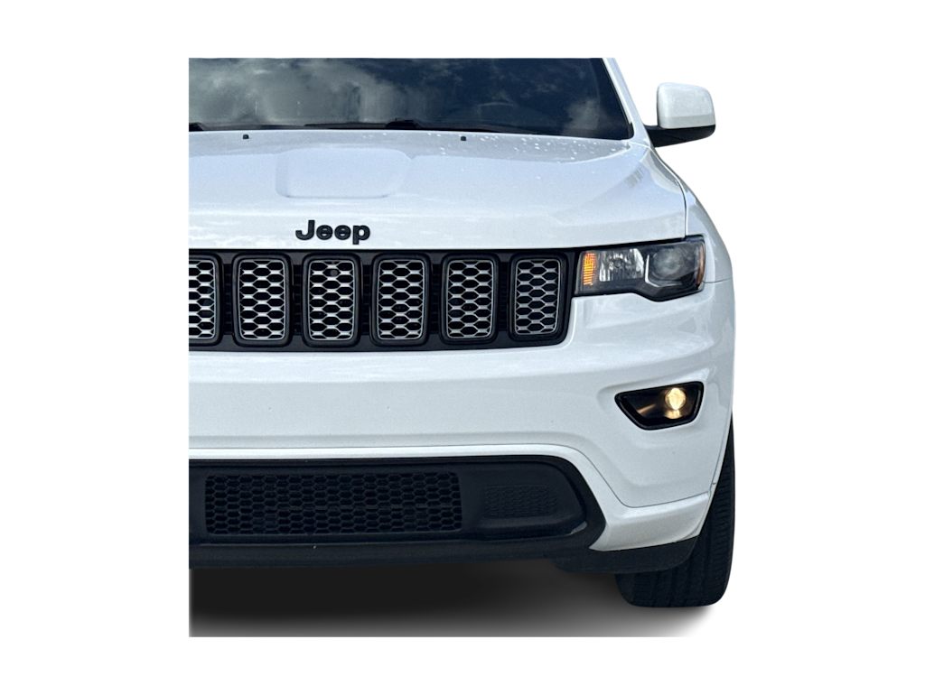 Thumbnail: 2020 Jeep Grand Cherokee - 24