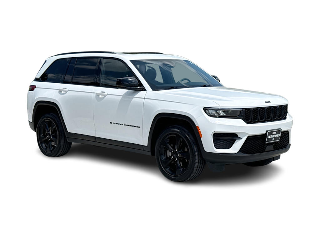 Thumbnail: 2023 Jeep Grand Cherokee - 19