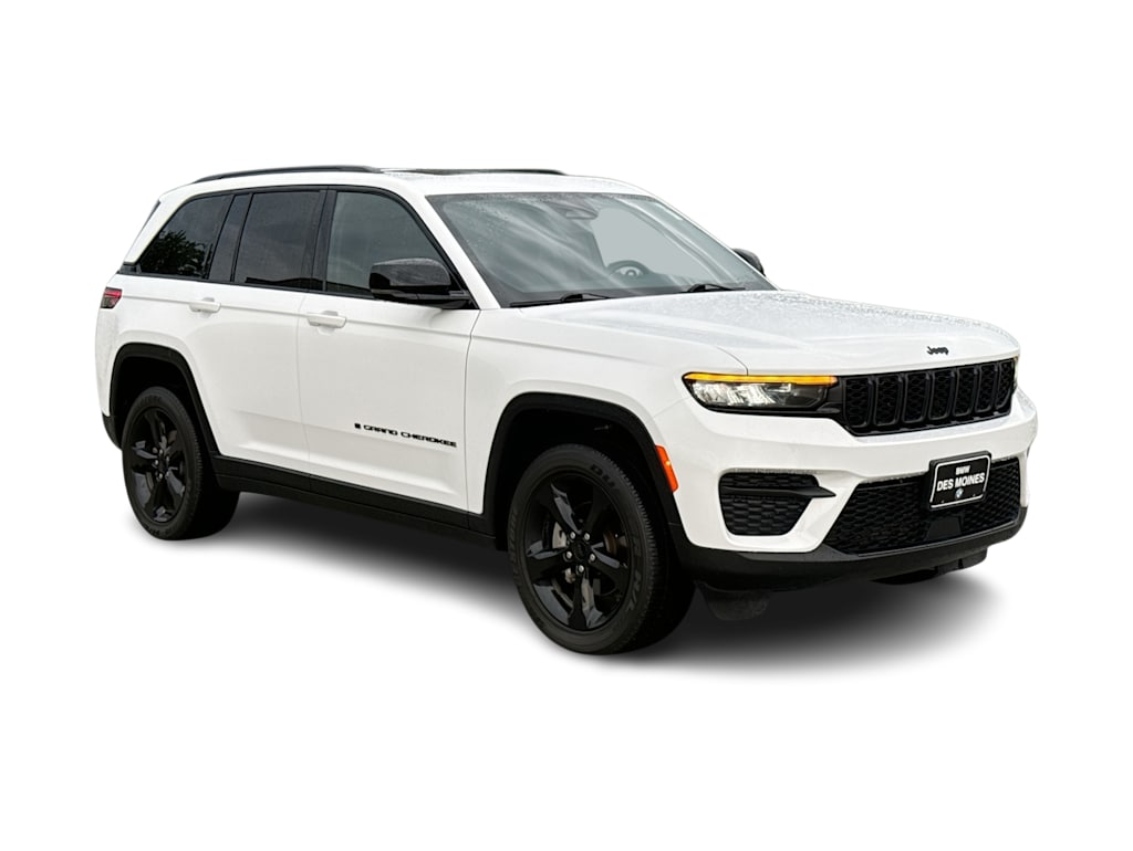 Thumbnail: 2023 Jeep Grand Cherokee - 18