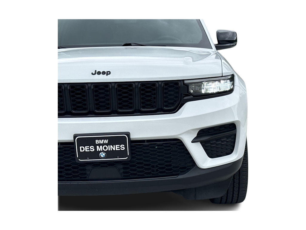 Thumbnail: 2023 Jeep Grand Cherokee - 23