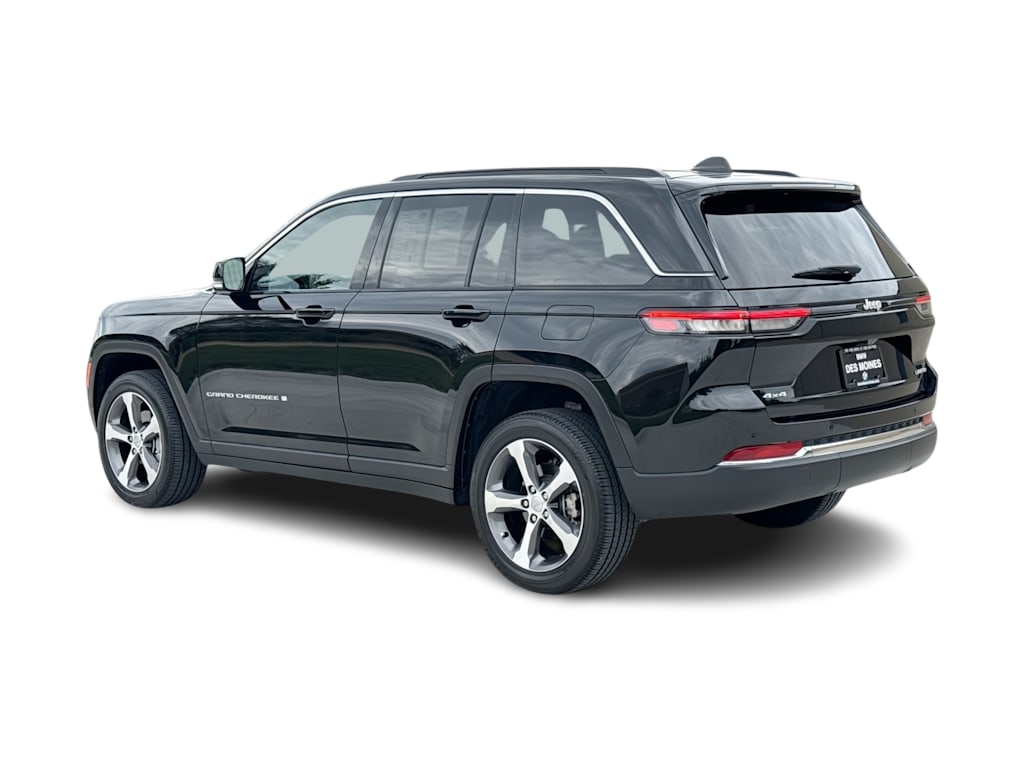 Thumbnail: 2024 Jeep Grand Cherokee - 3