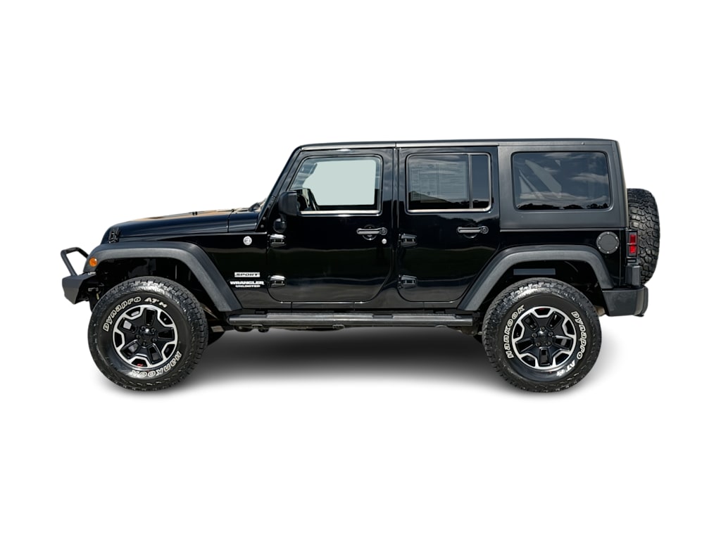 Thumbnail: 2011 Jeep Wrangler - 3
