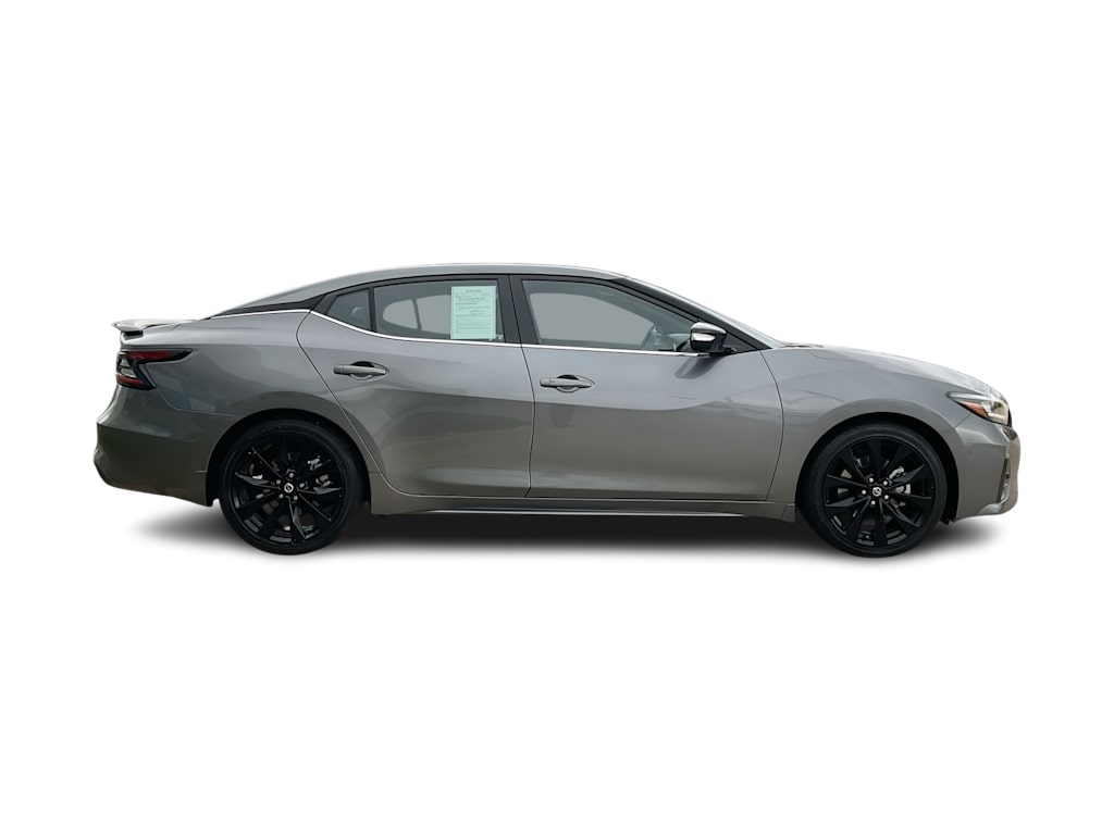 2022 Nissan Maxima SR 21