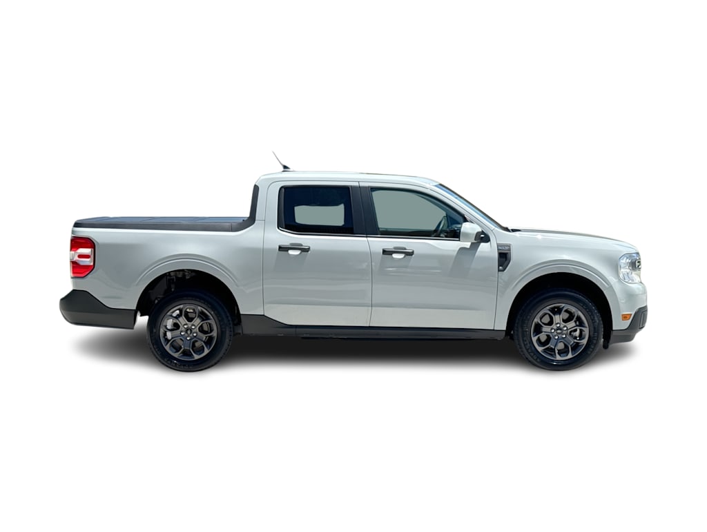 Thumbnail: 2022 Ford Maverick - 20