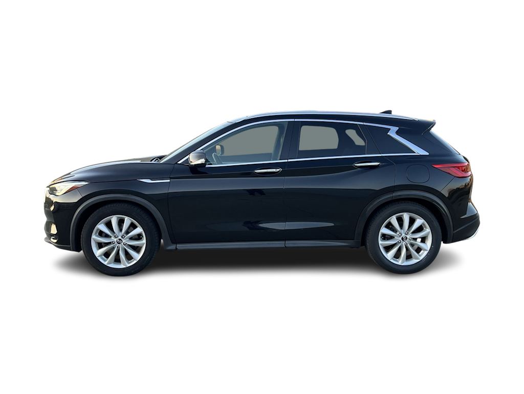 2019 INFINITI QX50 Essential 3