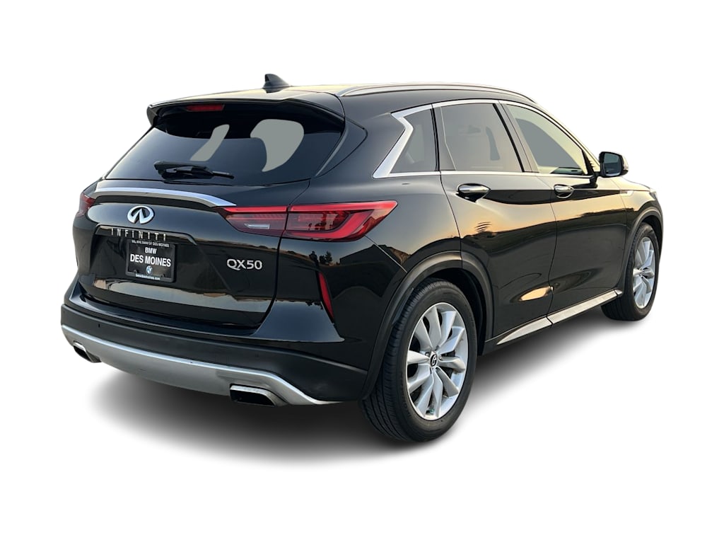 2019 INFINITI QX50 Essential 18