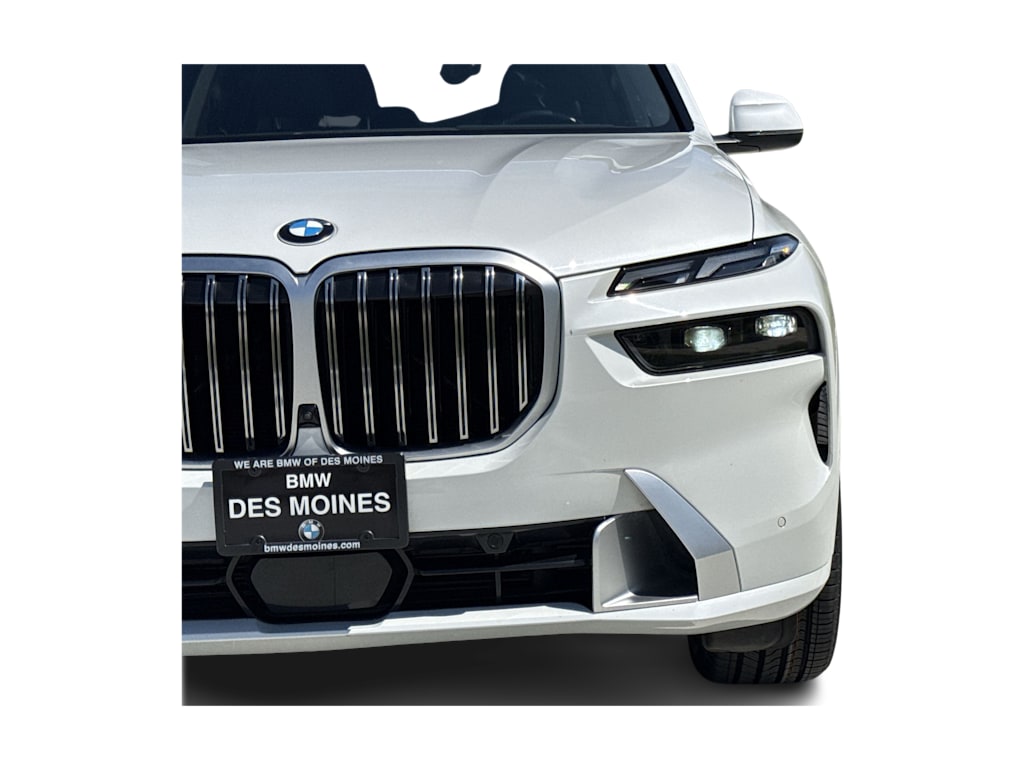 Thumbnail: 2025 BMW X7 - 23