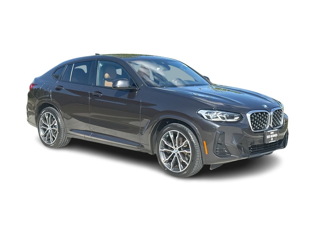 Thumbnail: 2022 BMW X4 - 21