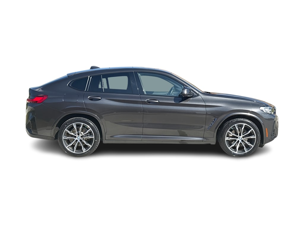 Thumbnail: 2022 BMW X4 - 24