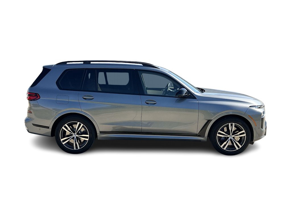 2024 BMW X7 M60i 21